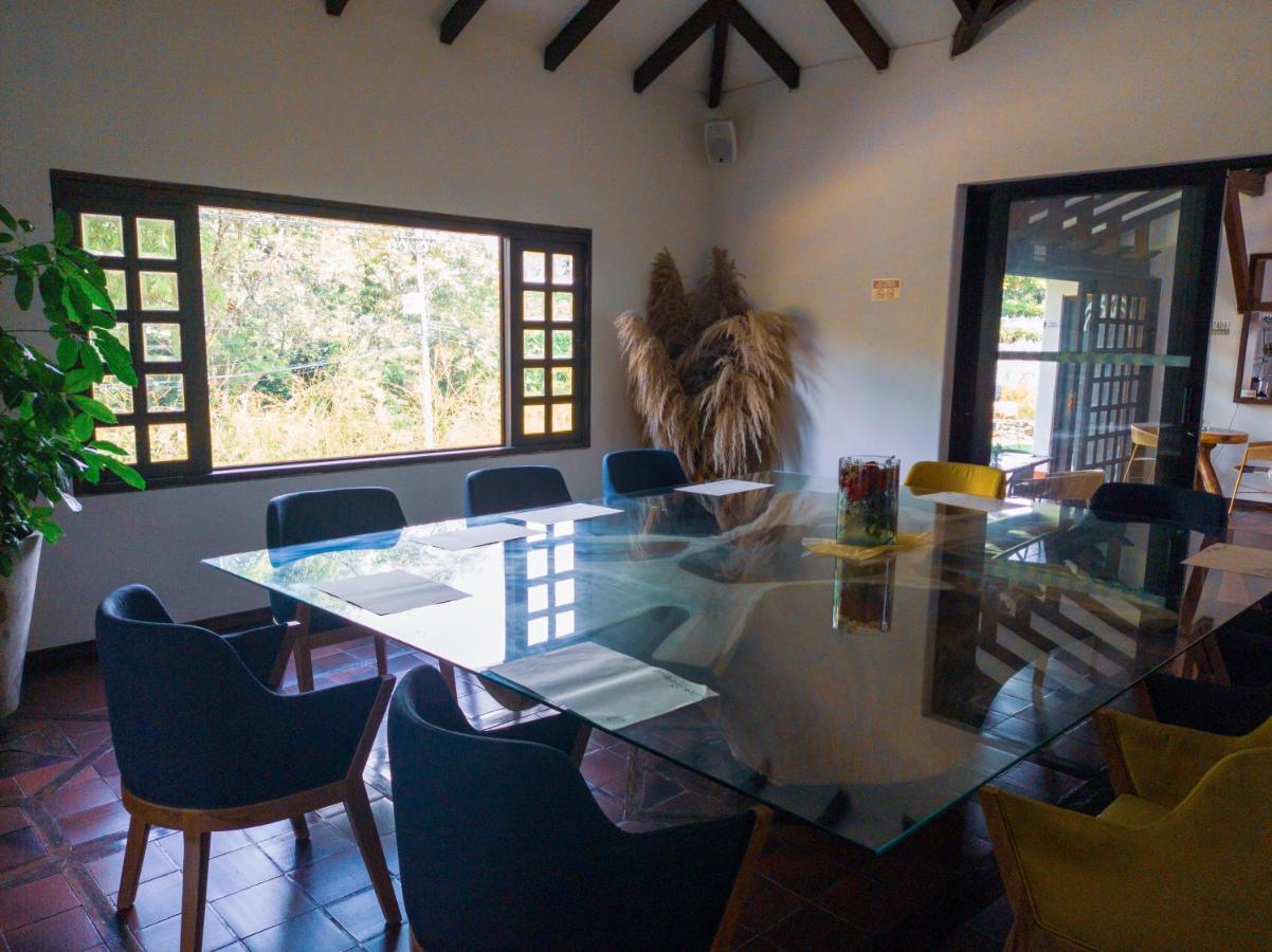 Hotel Boutique La Casa De Piedra Cali Exteriör bild